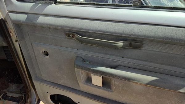 1986 Dodge Ram W250 Passenger Right Front Inside Door Trim Panel Only Oem Gray — photo 4