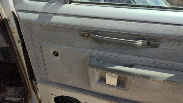 1986 Dodge Ram W250 Passenger Right Front Inside Door Trim Panel Only Oem Gray — photo 5