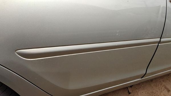 02-06 Camry Passenger Right Rear Moulding From Door Back Trim Strip Lunar Mist — photo 1