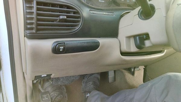 1997-2004 Buick Regal Lower Dash Under Column Knee Bolster Trim Panel Taupe 523 — photo 4