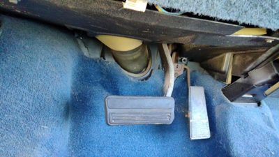 88-92 Olds Cutlass Cierra Gas And Brake Pedal Assembly Automatic Transmission
