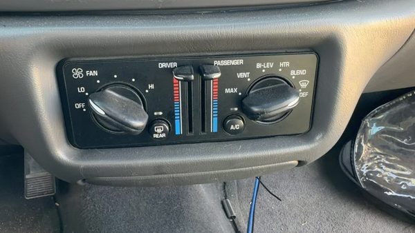 00-05 Buick Century Temperature Control Module In Dash Heater Ac Head Unit Oem — photo 3