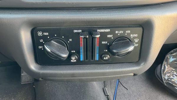 00-05 Buick Century Temperature Control Module In Dash Heater Ac Head Unit Oem — photo 4