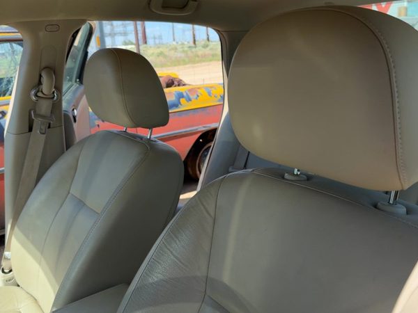 09-16 Impala Pair Of Front Headrests Left Right Set Seat Without Ss Neutral 522 — photo 1