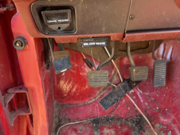 82-94 Chevy S10 Pickup Parking Brake Pedal Assembly Oem Complete Emergency Unit — photo 2