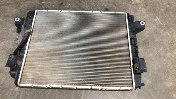 2013-2018 Dodge Ram 4500 Radiator With Fan Shroud Oem Cummins 6.7L At 4X4 — photo 13