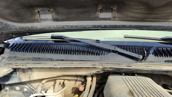 1999-2001 Gmc Sierra 2500 Passenger Right Windshield Wiper Arm Oem Blade Lever — photo 2