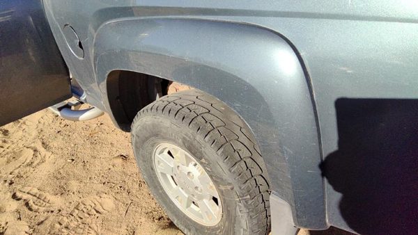 2004-2012 Gmc Canyon Driver Left Rear Wheel Flare Moulding Back Stealth Gray 46U — photo 6