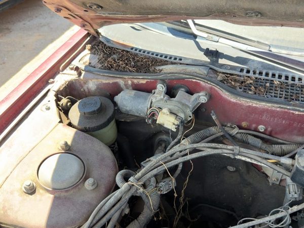 1985-1988 Nissan Maxima Windshield Wiper Motor Oem B881515E00 — photo 4