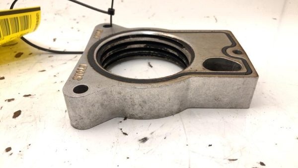 1996 Silverado 1500 4.3L Helix Throttle Body Spacer Adapter — photo 3