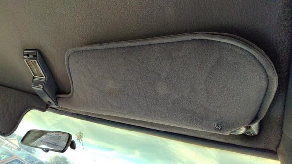 80-84 Deville Sedan Passenger Right Sun Visor Oem Blue — photo 1