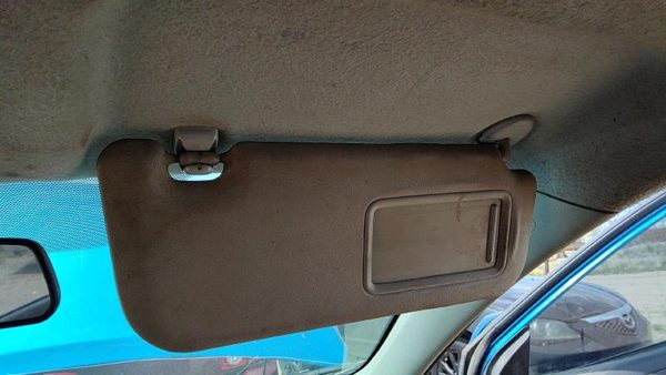 2009-2013 Toyota Corolla Passenger Right Sun Visor Oem 7431002G00b0 — photo 5