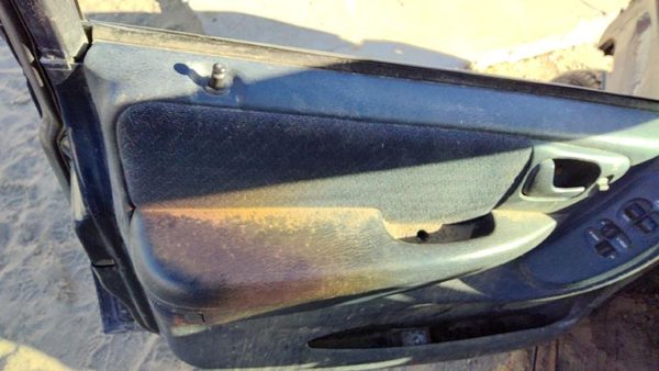 2001 Dodge Caravan Driver Left Front Door Trim Panel With Master Switch Blue — photo 3