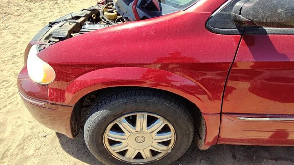 2001-2007 Chrysler Town Country Driver Left Front Fender Oem Red Prh 05018443Aa — photo 3