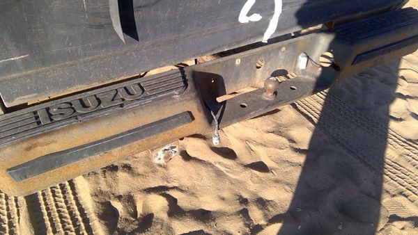 1981-1987 Isuzu Pup Pickup Rear Back Step Bumper With Brackets Oem 2900036000 — photo 7