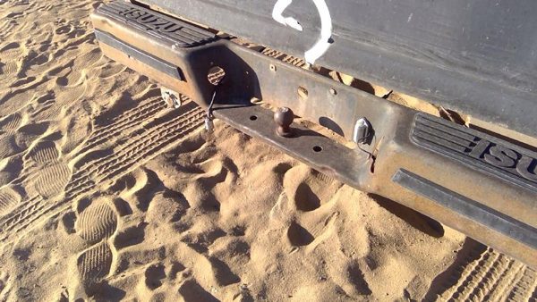 1981-1987 Isuzu Pup Pickup Rear Back Step Bumper With Brackets Oem 2900036000 — photo 5
