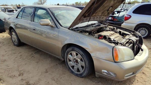 2002 Cadillac DeVille — vehicle photo 7