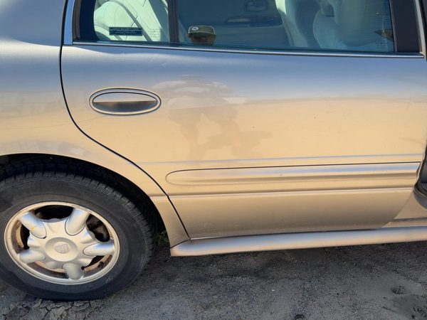 2001 Buick LeSabre Rear Door RH Bronzemist 54U — photo 3
