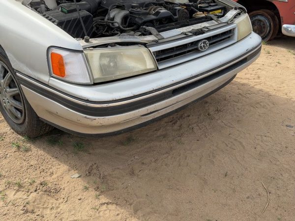 1990-1991 Subaru Legacy Front Bumper Cover Assembly Oem Silver 57720Aa010 — photo 1