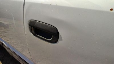 1998 Dodge Ram 1500 Outside Door Handle RH White