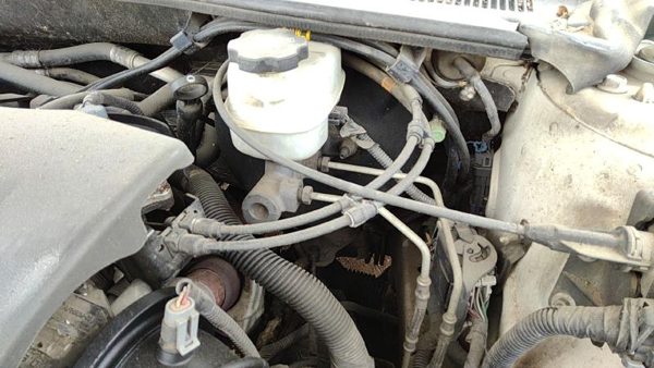 2004-2005 Buick Lesabre Power Brake Booster With Master Cylinder Pair Set Oem — photo 1