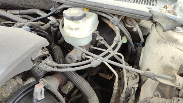 2004-2005 Buick Lesabre Power Brake Booster With Master Cylinder Pair Set Oem — photo 3