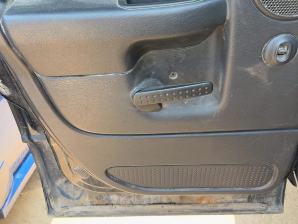 02-05 Ram 1500 Driver Left Rear Door Trim Panel Switches Back Dark Gray V9Dv — photo 7