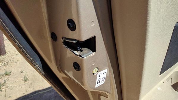 2003-2006 Cadillac Cts Driver Left Rear Door Latch With Rods/Cables Oem Back — photo 1
