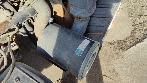 1996 Isuzu Npr Air Cleaner Filter Box Oem Intake Housing 4Bd2 3.9L — photo 3