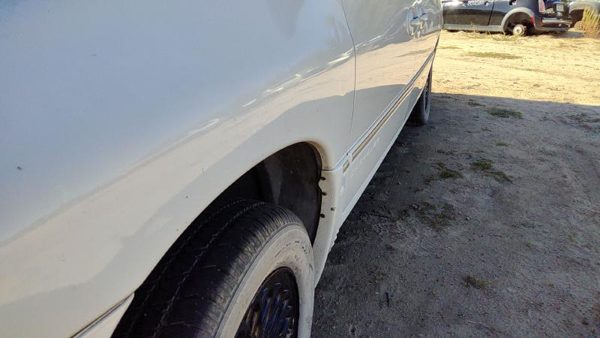 1996-00 Town & Country Driver Left Front Fender Oem Pwp Golden White 04882291aa — photo 3