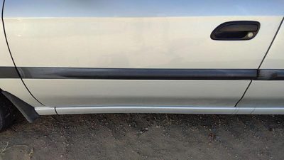 2000-2004 Subaru Legacy Driver Left Front Moulding From Door Oem Trim Strip