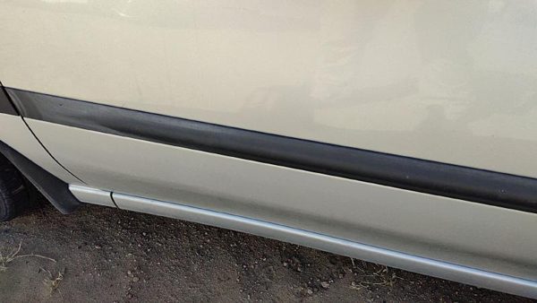 2000-2004 Subaru Legacy Driver Left Front Moulding From Door Oem Trim Strip — photo 5