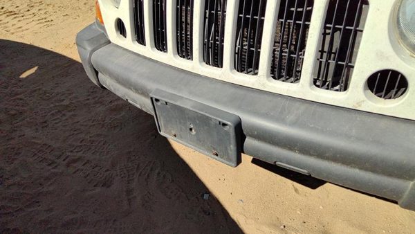 2005-2007 Jeep Liberty Front Bumper Cover Assembly Oem 5Hg89bdlac — photo 5