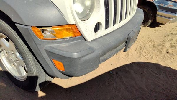 2005-2007 Jeep Liberty Front Bumper Cover Assembly Oem 5Hg89bdlac — photo 7