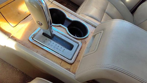 2007-2008 Lincoln Navigator Trim Bezel Around Shifter Oem Console Tan — photo 2