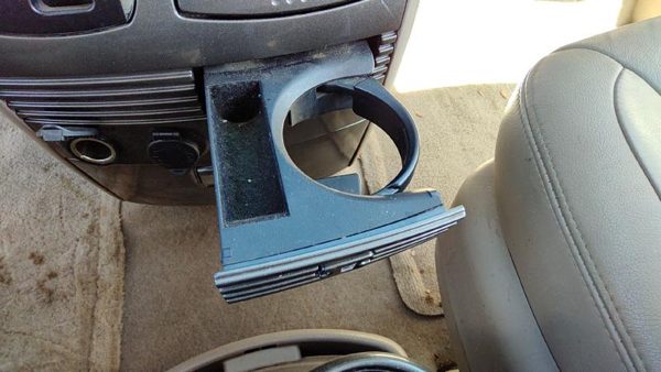 2004-2010 Toyota Sienna Slide Out Dash Mounted Cup Holder Assembly Oem Fawn 41 — photo 1