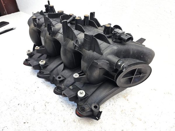 1999-2002 Silverado 1500 Intake Manifold Oem 5.3L 4X4 — photo 5