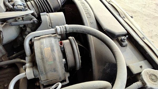 91-94 S10 Blazer Complete Cooling Fan Blade Assembly With Clutch 4.3L At 4X4 — photo 2