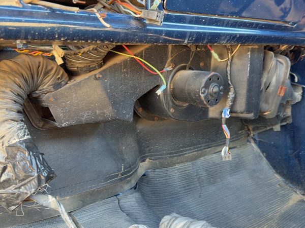 1967-1972 Ford F250 Complete Heater Box Housing Behind Dash Oem — photo 1