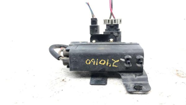 2007 Gmc Yukon Windshield Washer Fluid Heater Assembly Oem 15897902 — photo 5