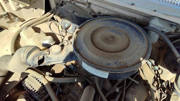 82-84 Dodge D350 Complete Air Intake Cleaner Filter Box Housing With Tube 5.9L — photo 3