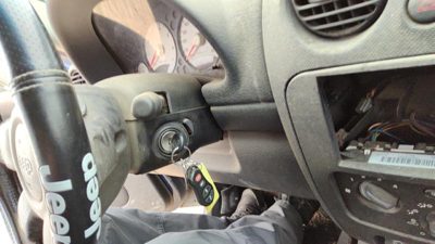 2002-2004 Jeep Liberty Steering Column Assembly Oem 05057080Aa