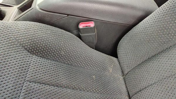 1995-1997 S10 Blazer Driver Left Front Seat Belt Buckle Receiver Oem Gray — photo 4