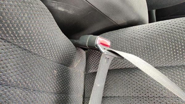 1995-1997 S10 Blazer Driver Left Front Seat Belt Buckle Receiver Oem Gray — photo 6