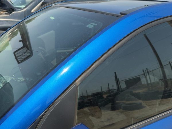 2002-2007 Saturn Vue Redline Driver Left Upper A-Pillar Molding Pacific Blue — photo 8