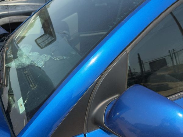 2002-2007 Saturn Vue Redline Driver Left Upper A-Pillar Molding Pacific Blue — photo 7