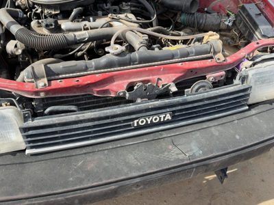 1987-1988 Toyota Fx Front Grille Assembly Oem 5310102020E1