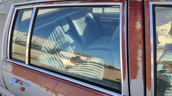 1980-1984 Deville Sedan Passenger Right Rear Side Window Door Glass Oem Back — photo 2