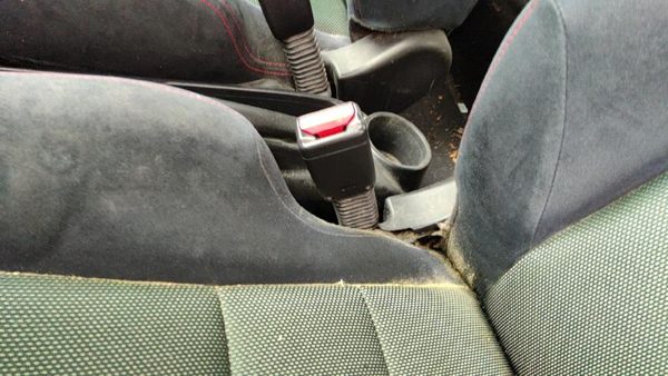 2002-05 Civic Hatchback Si Driver Left Front Seat Belt Buckle Receiver Black Bk — photo 5