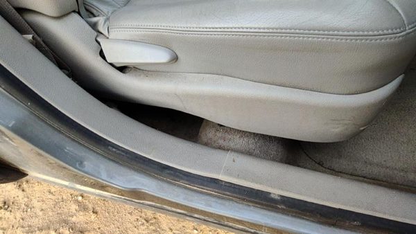06-11 Chevy Hhr Passenger Right Side Seat Trim Panel Oem Gray 14B — photo 4